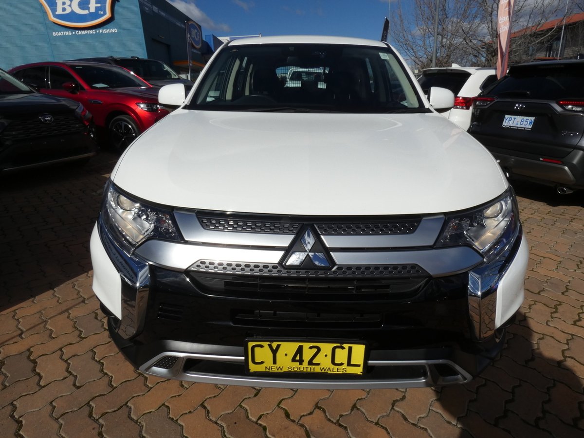 2021 Mitsubishi Outlander ES ZL MY21 AWD image 7