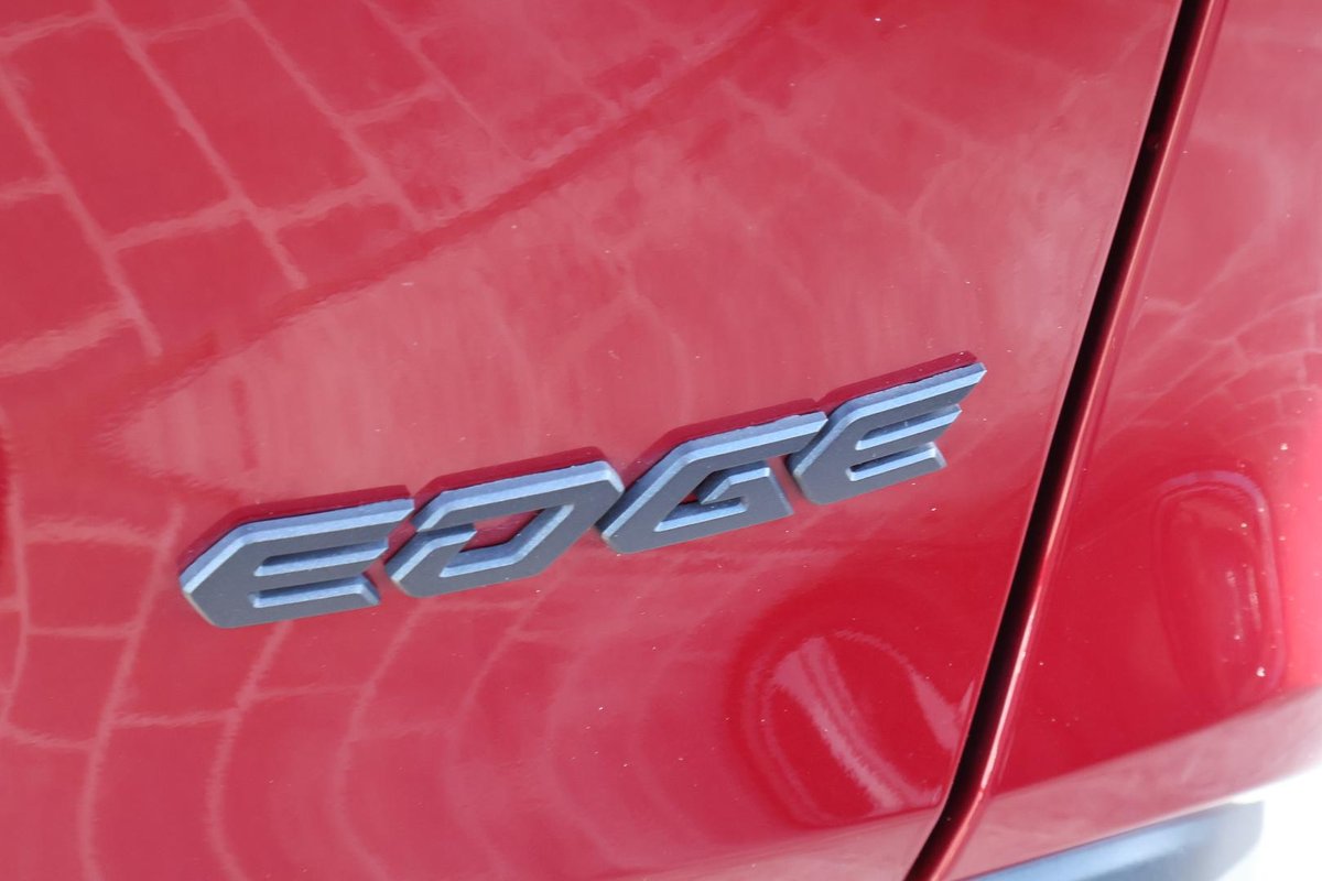 2020 Toyota RAV4 Edge AXAA54R AWD image 34