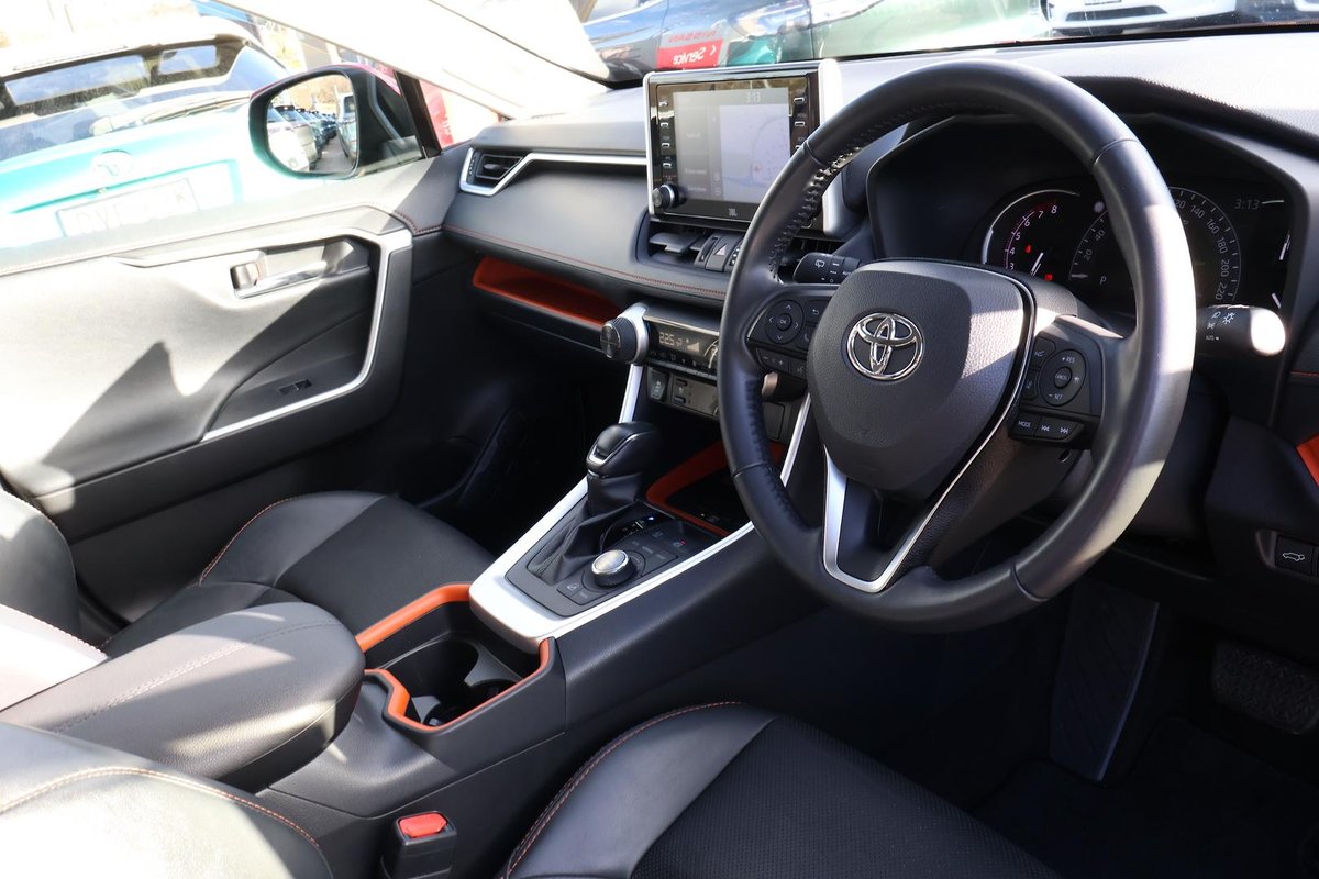 2020 Toyota RAV4 Edge AXAA54R AWD image 7