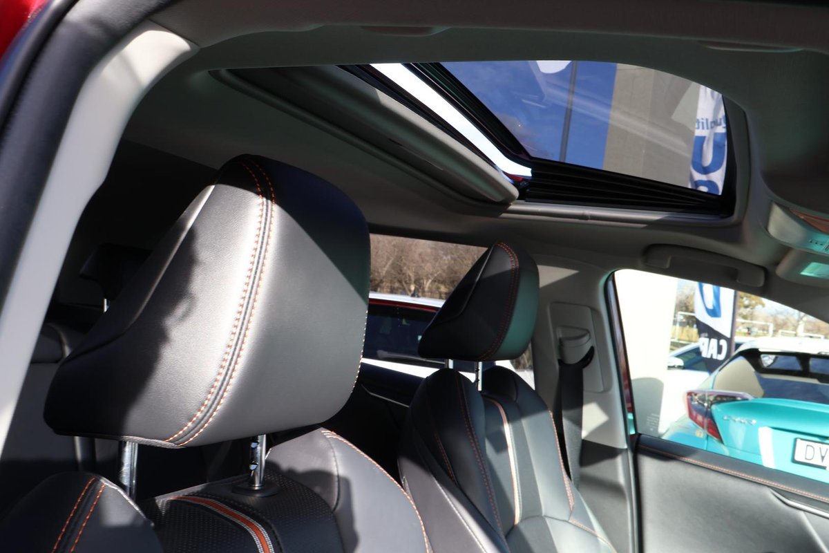 2020 Toyota RAV4 Edge AXAA54R AWD image 8