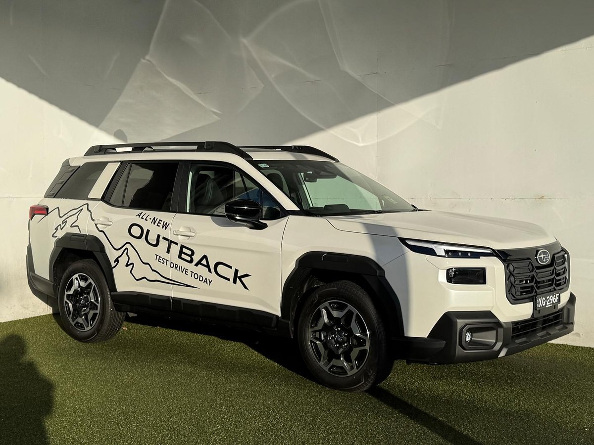 2026 Subaru Outback AWD Touring 7GEN MY26 AWD image 23