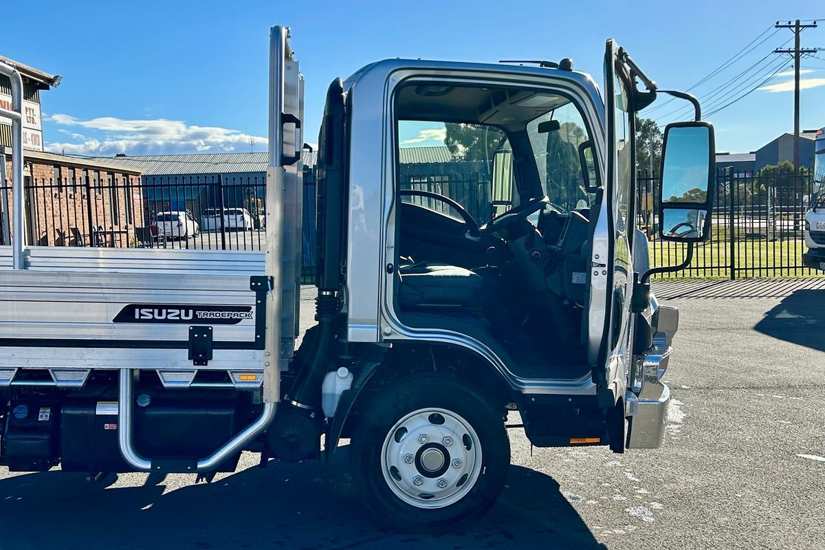 2026 Isuzu N Series NPR 45/65-175 DT D28 Tradepack image 16