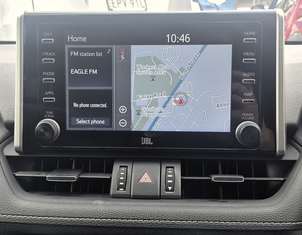 2022 Toyota RAV4 image 15