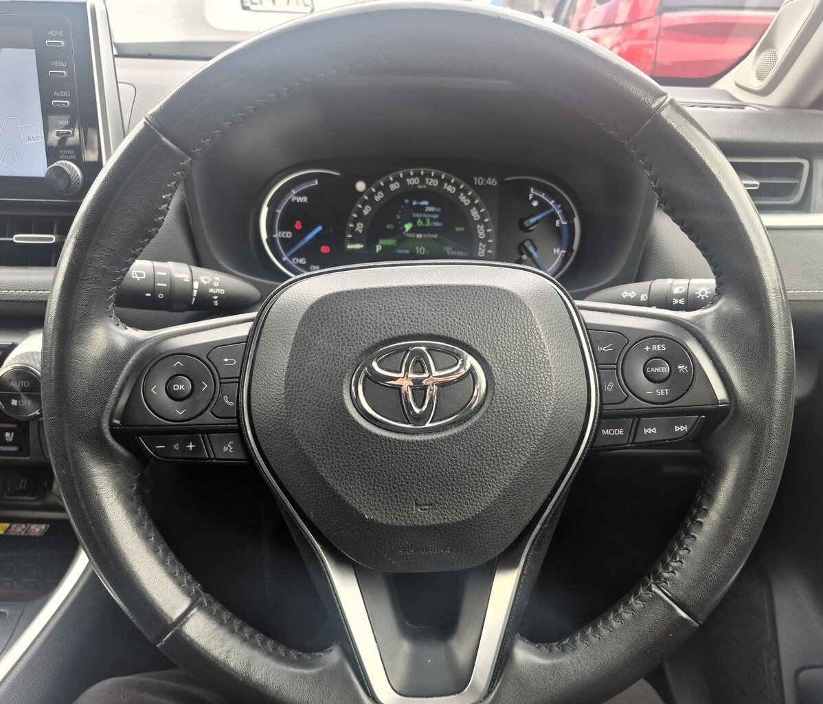 2022 Toyota RAV4 image 8