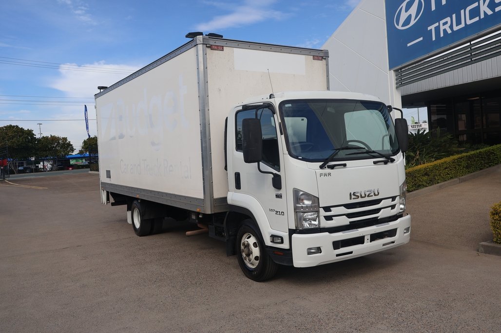 2018 ISUZU FRR 107-210 image 9