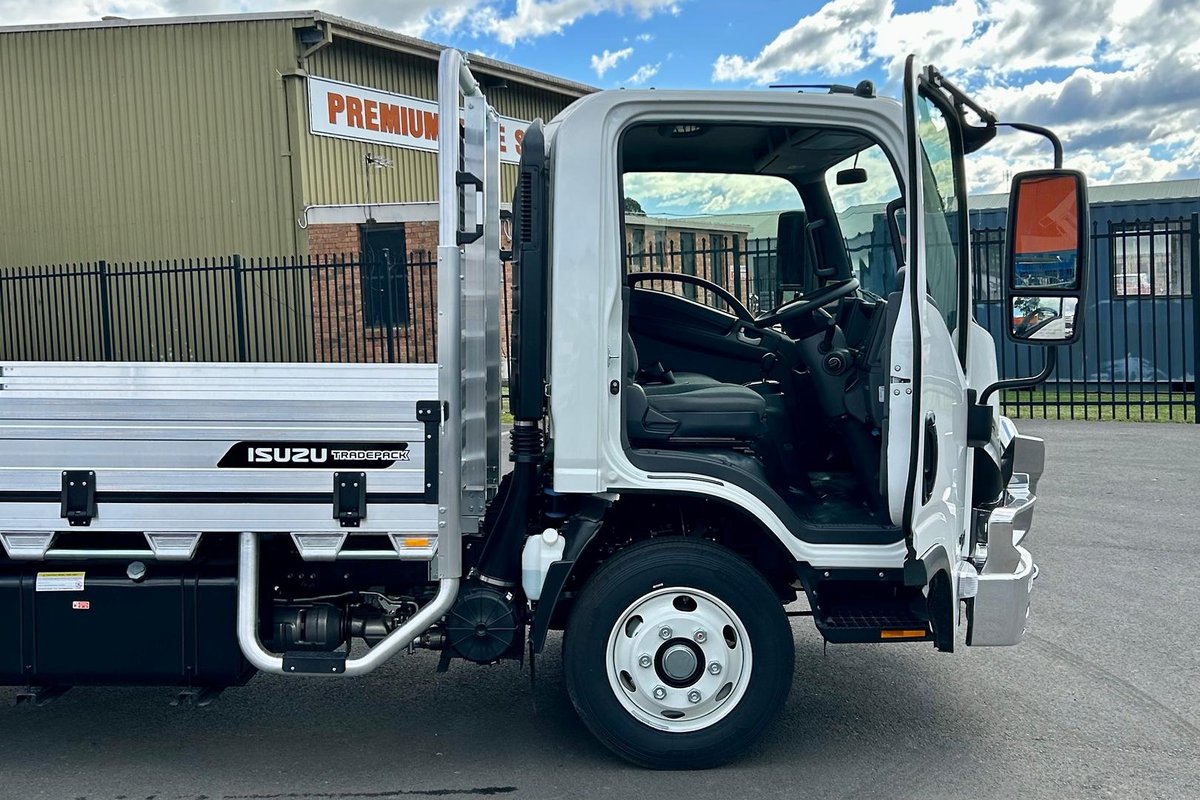 2026 Isuzu N Series NPR 45/65-175 DT D34 Tradepack image 16