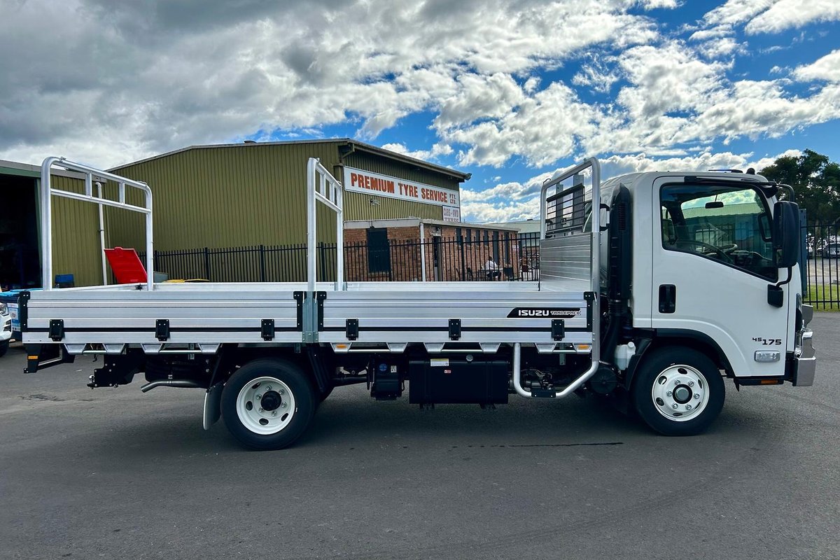 2026 Isuzu N Series NPR 45/65-175 DT D34 Tradepack image 7