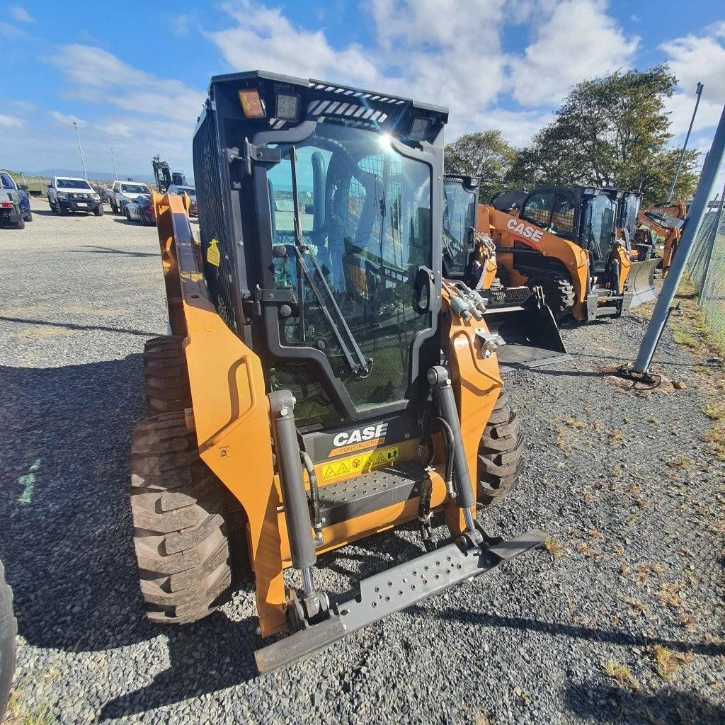 CASE Sr200b image 5
