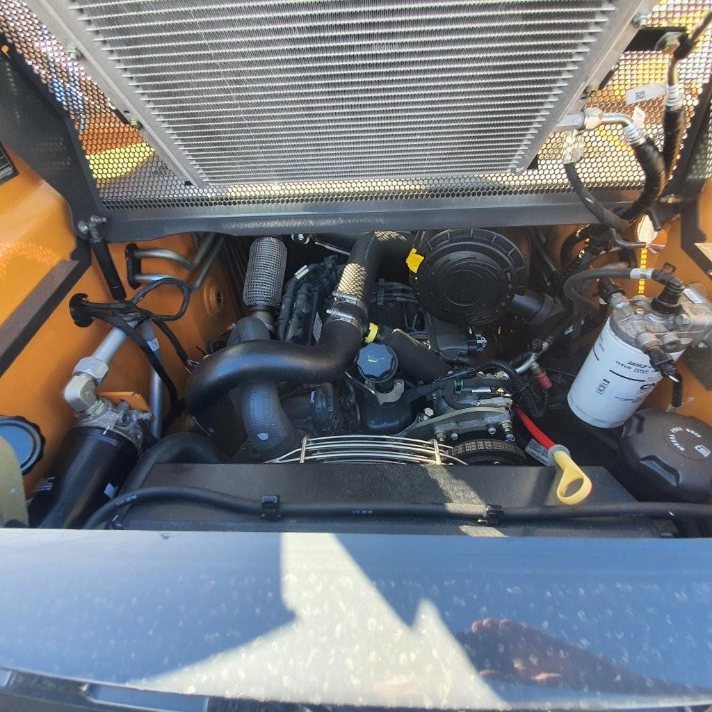CASE Sr240b image 5