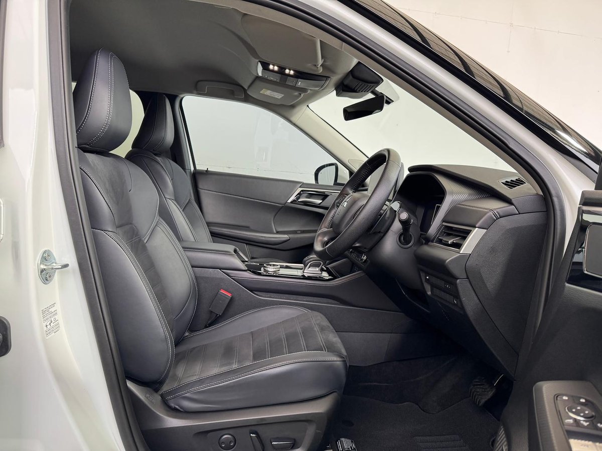 2025 Mitsubishi Outlander Aspire ZM MY25 image 14