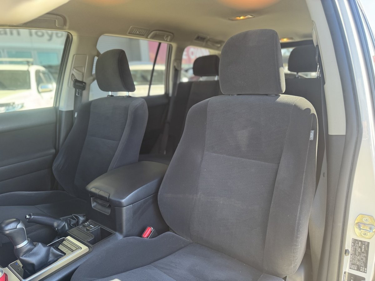 2018 Toyota Landcruiser Prado GXL GDJ150R 4X4 Dual Range image 10