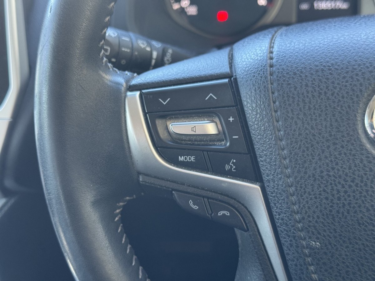 2018 Toyota Landcruiser Prado GXL GDJ150R 4X4 Dual Range image 18