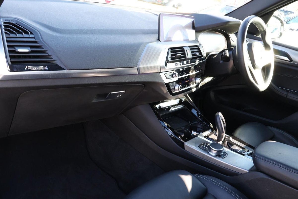 2019 BMW X3 sDrive20i G01 image 31