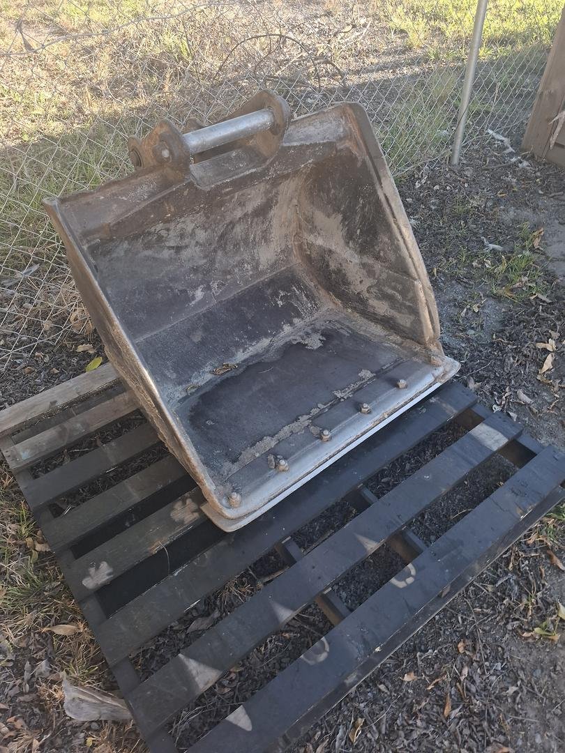 CASE 590St image 13
