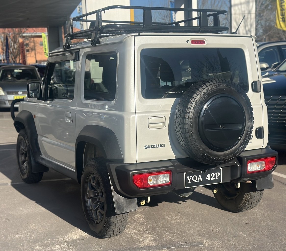2023 Suzuki Jimny GLX GJ 4X4 Dual Range image 11