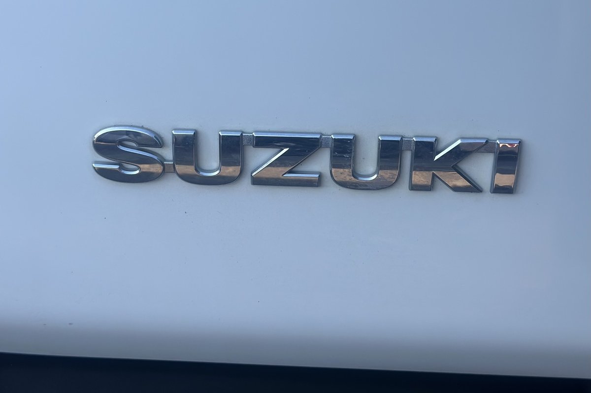 2023 Suzuki Jimny GLX GJ 4X4 Dual Range image 13