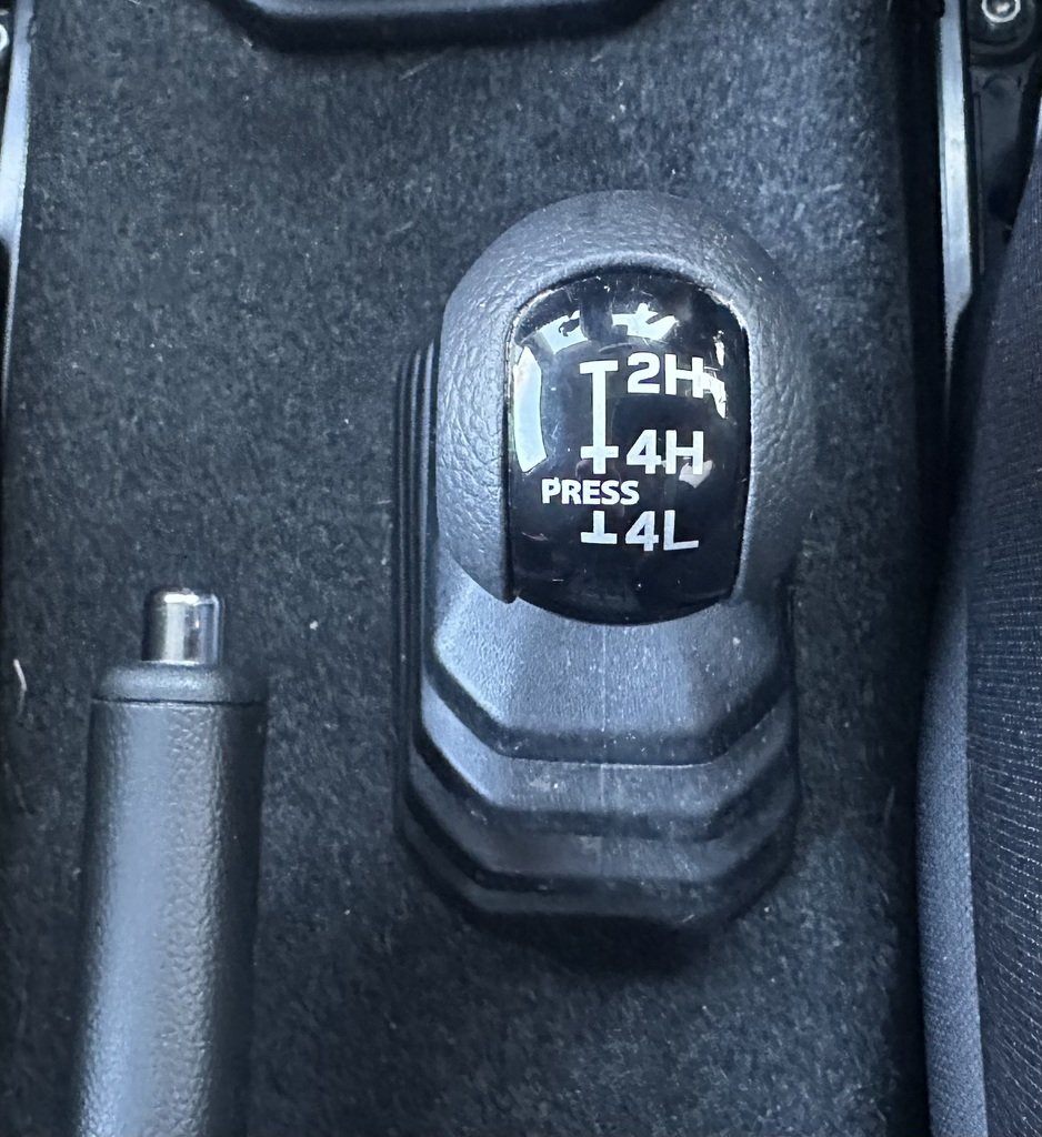 2023 Suzuki Jimny GLX GJ 4X4 Dual Range image 20