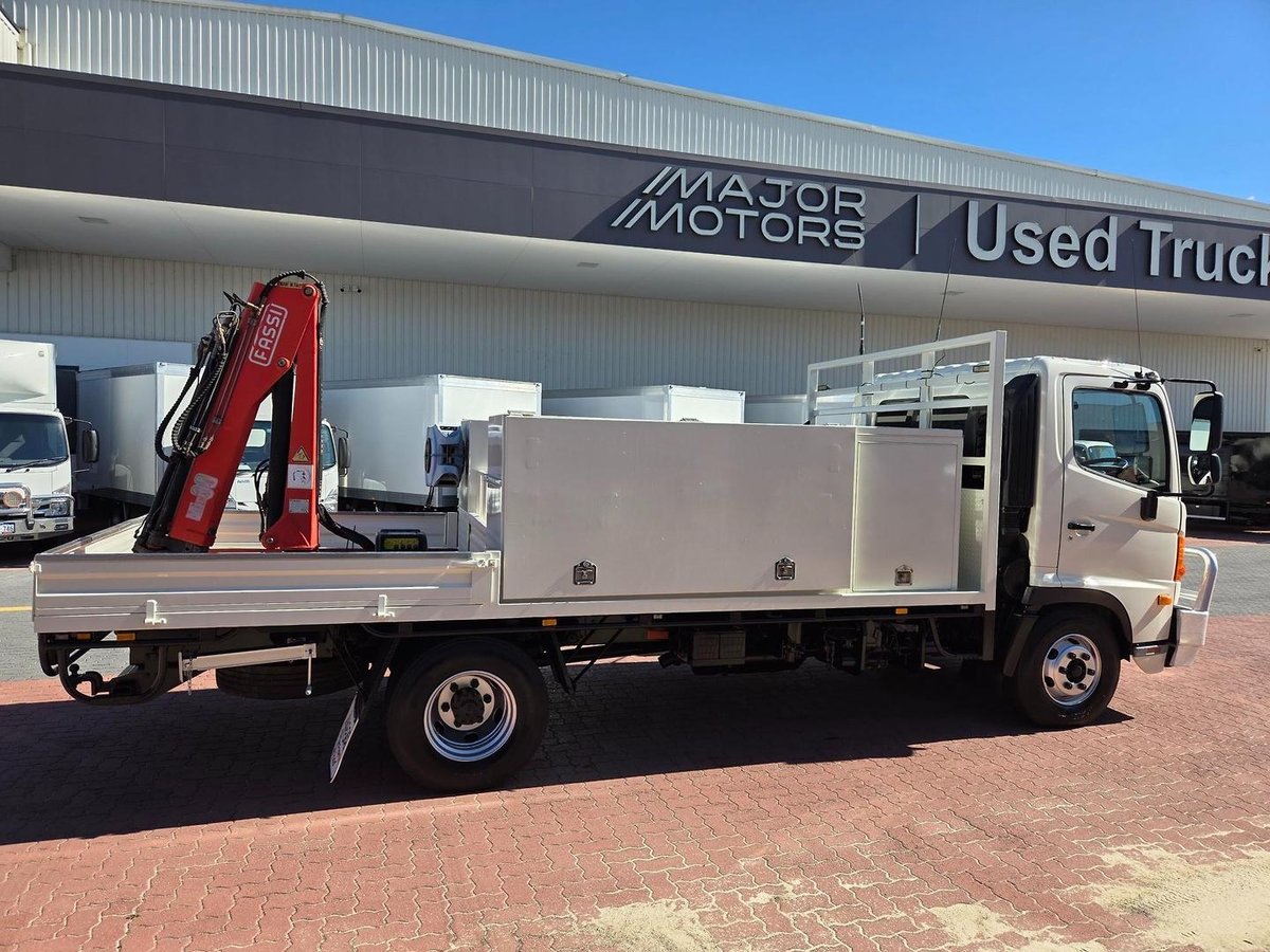 2013 Hino Fc 1022-500 Series Service Truck And Crane Combo image 20