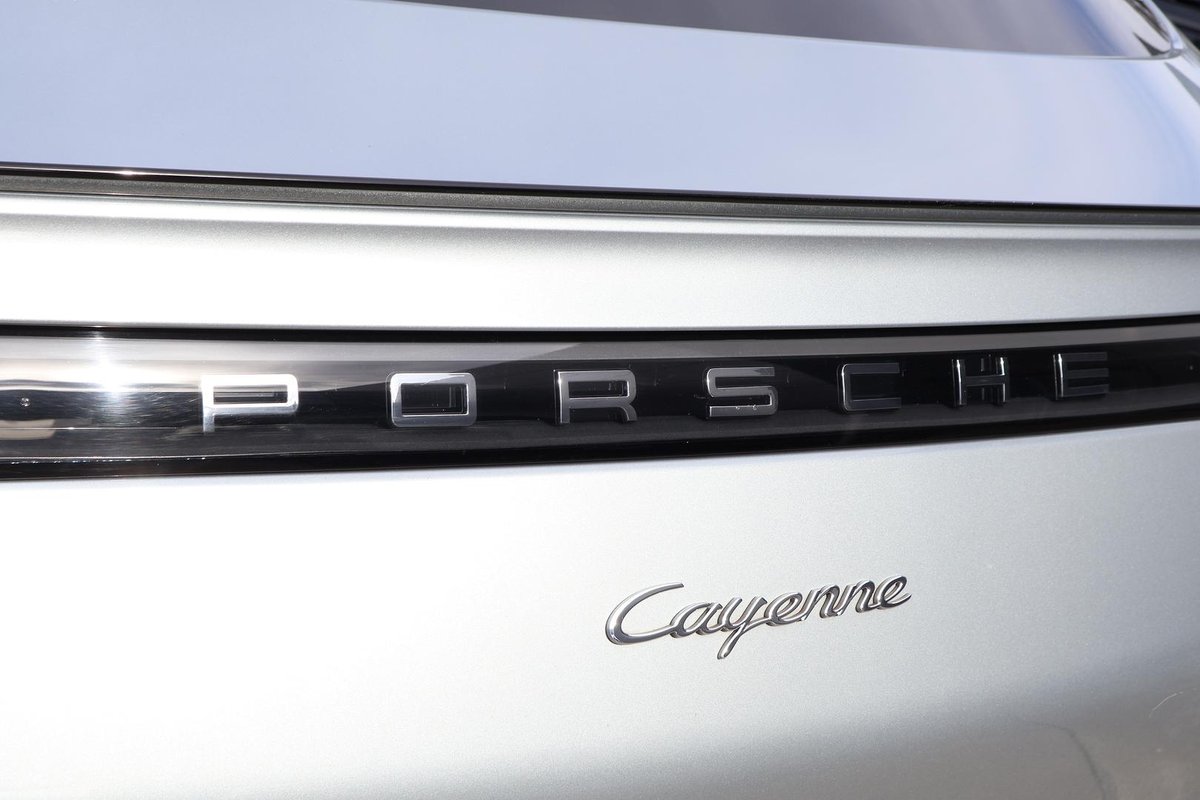 2019 Porsche Cayenne 9YB MY20 4X4 On Demand image 35