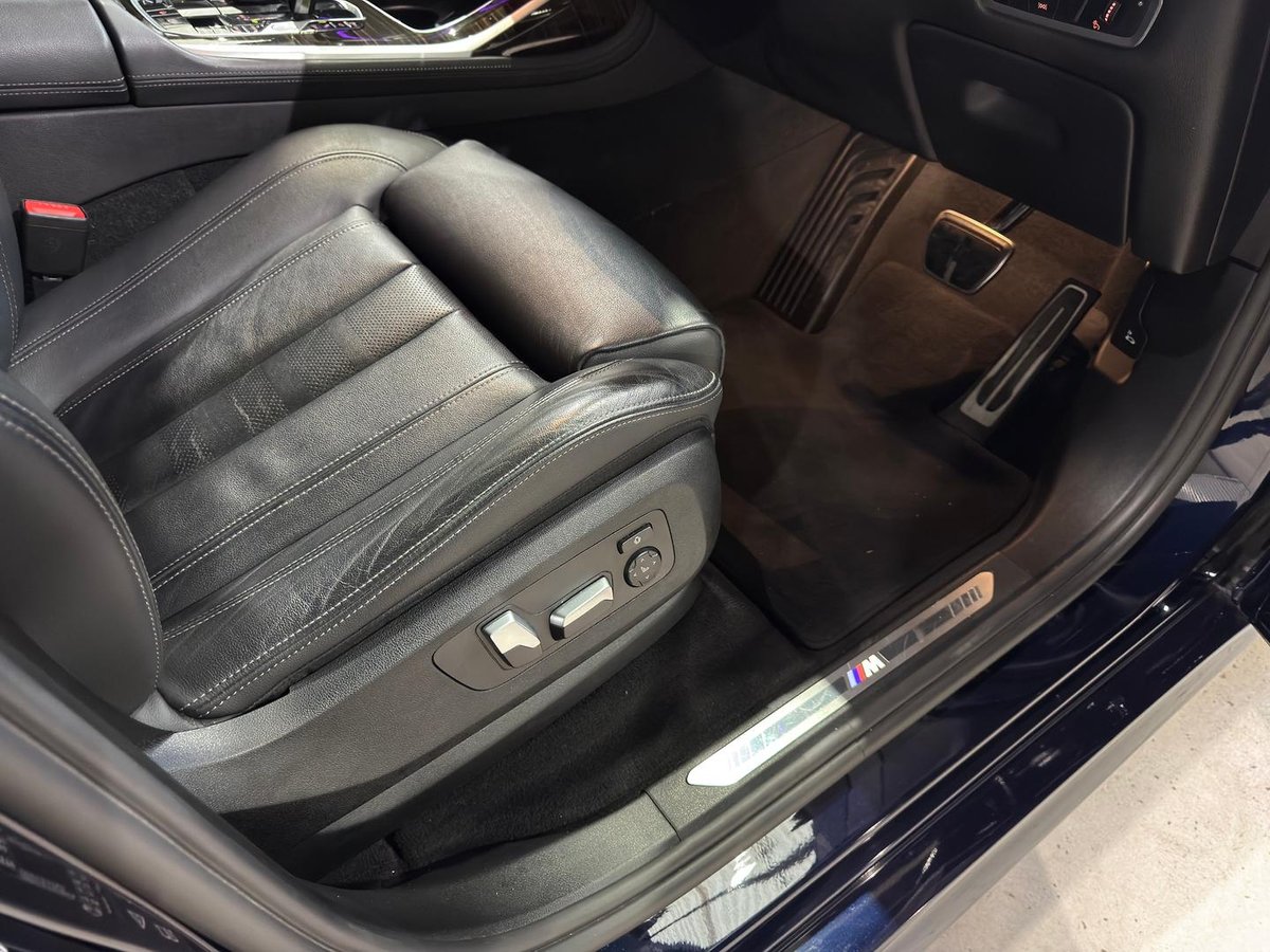 2022 BMW X7 xDrive30d G07 4X4 Constant image 34