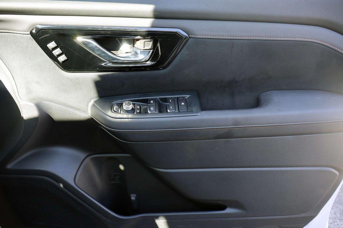 2025 Subaru Forester Touring S6 MY26 AWD image 21