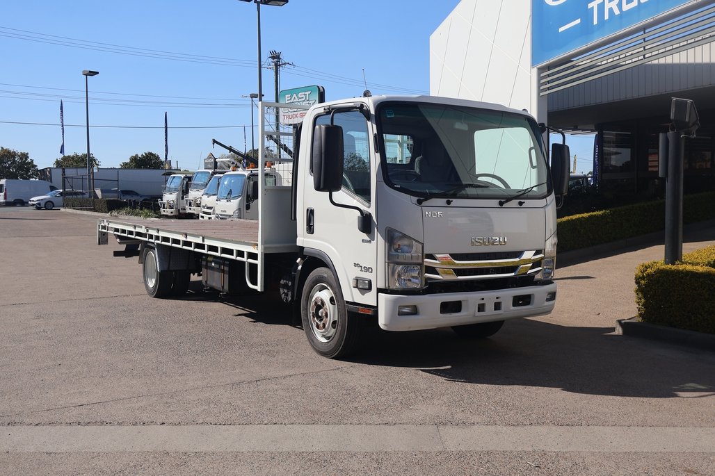 2019 ISUZU NQR 80-190 image 13