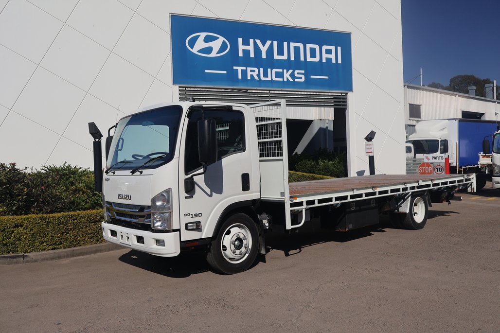 2019 Isuzu Nqr