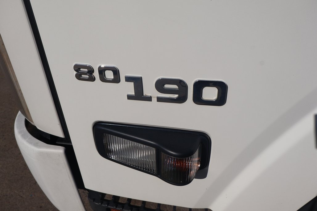 2019 Isuzu Nqr 80-190 image 20