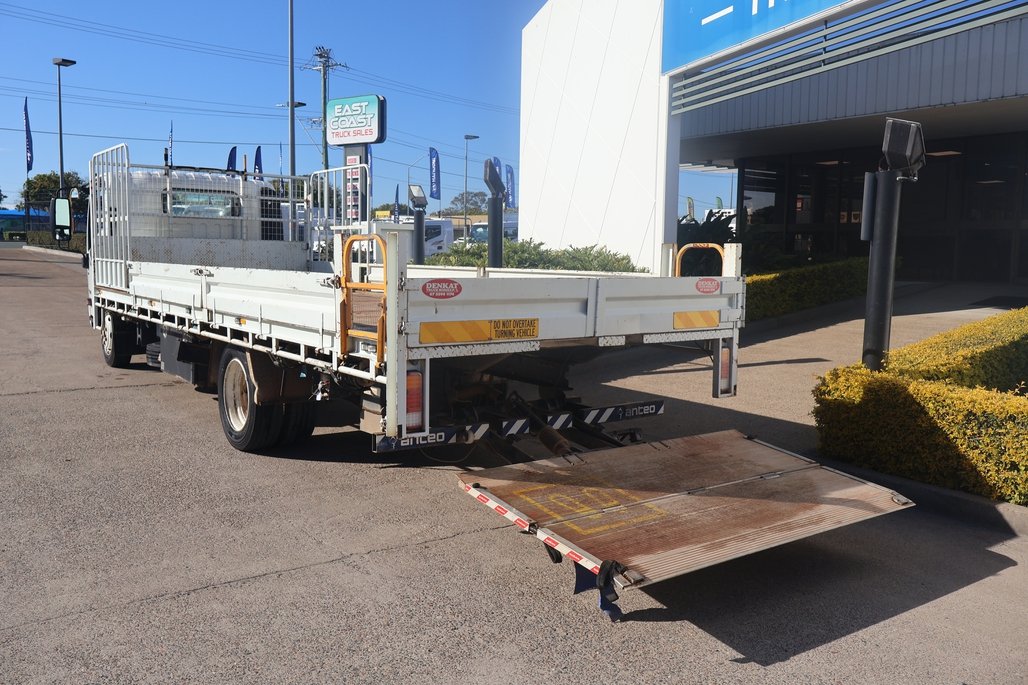 2019 Isuzu Nqr 80-190 image 5