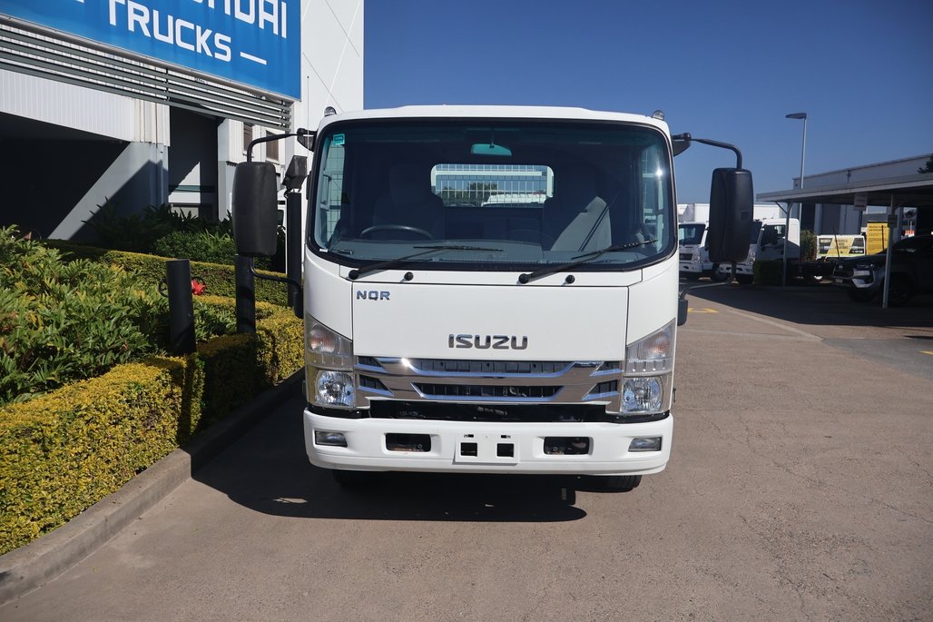 2019 ISUZU NQR 80-190 image 9