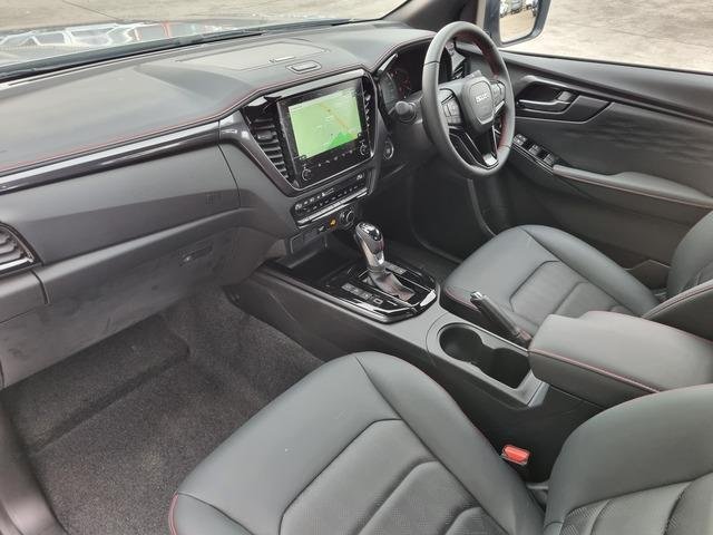 2026 Isuzu D-MAX X-TERRAIN MY25.5 4X4 Dual Range image 17
