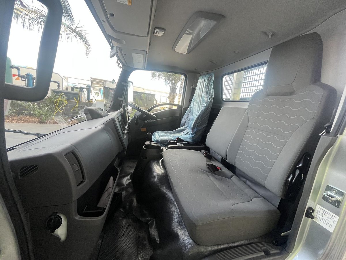 2026 Isuzu N Series image 15