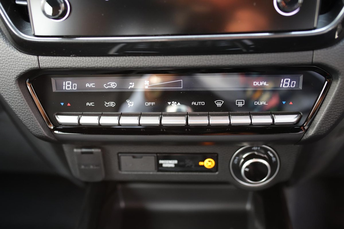 2025 Isuzu D-MAX image 22