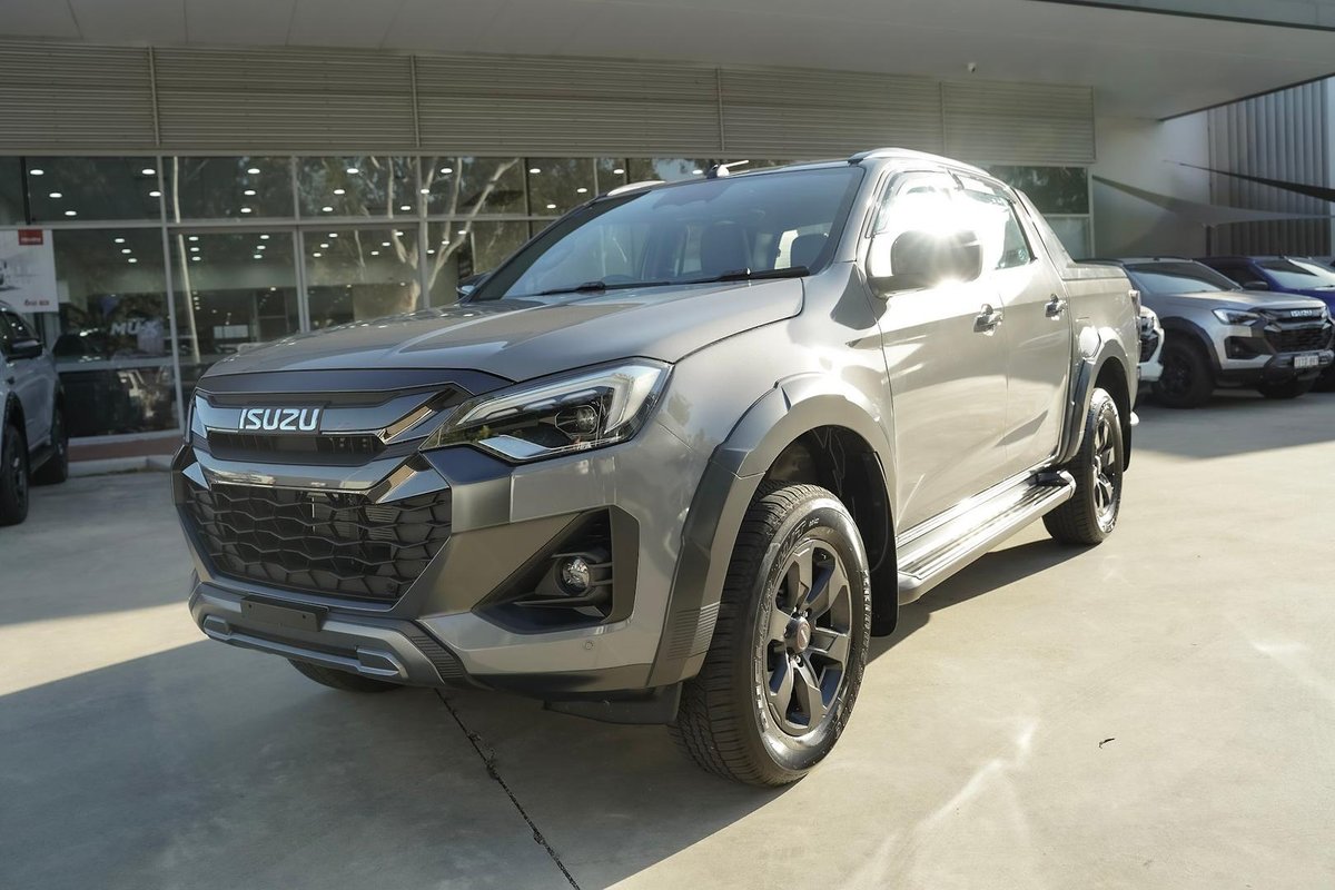 2025 Isuzu D-MAX image 6