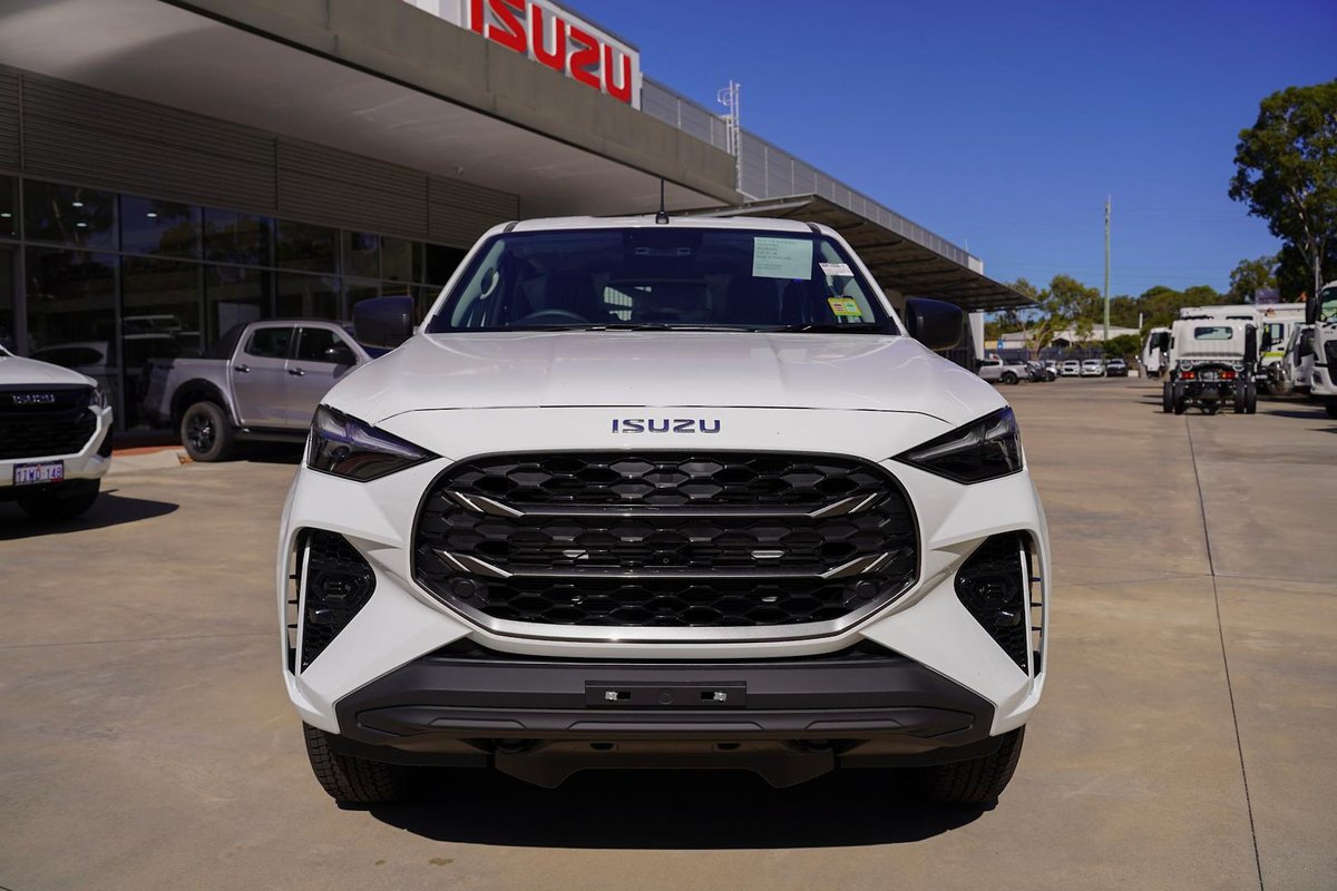 2025 Isuzu MU-X image 8