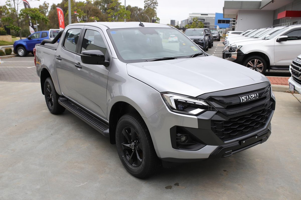 2025 Isuzu D-MAX image 10