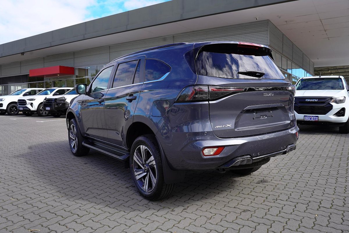 2025 Isuzu MU-X image 5