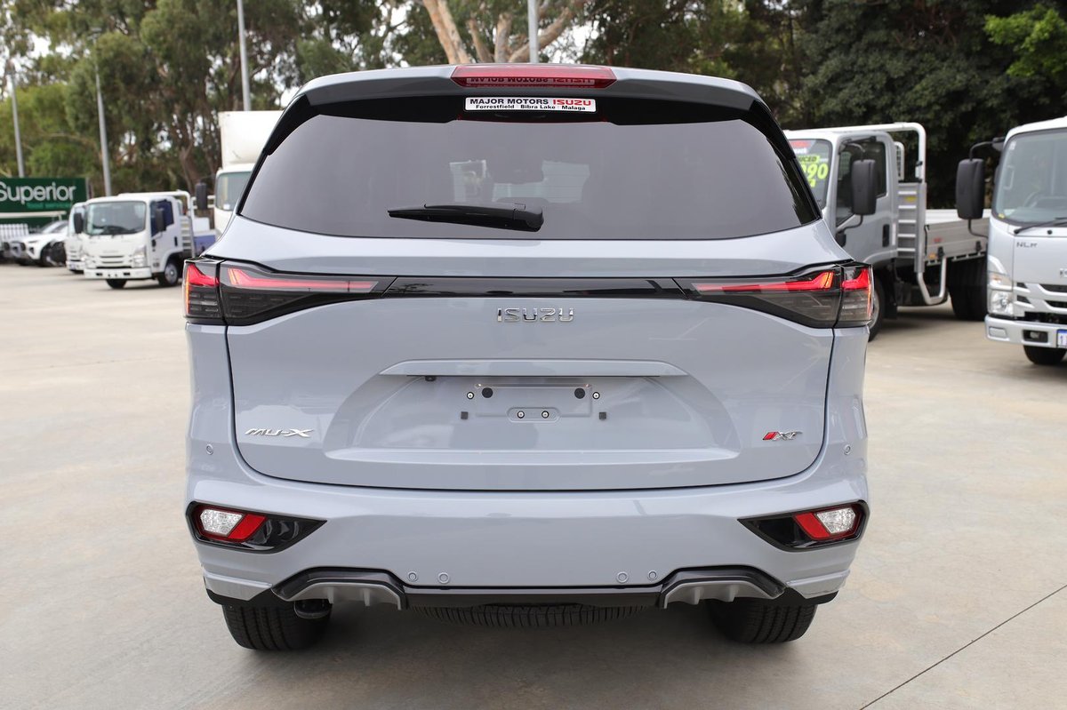 2025 Isuzu MU-X image 4