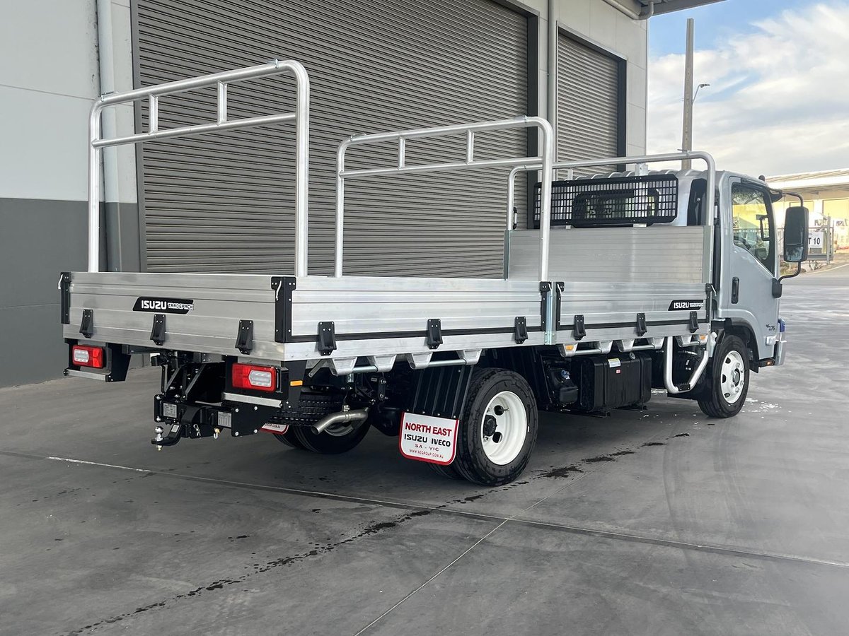 2026 Isuzu N Series image 3