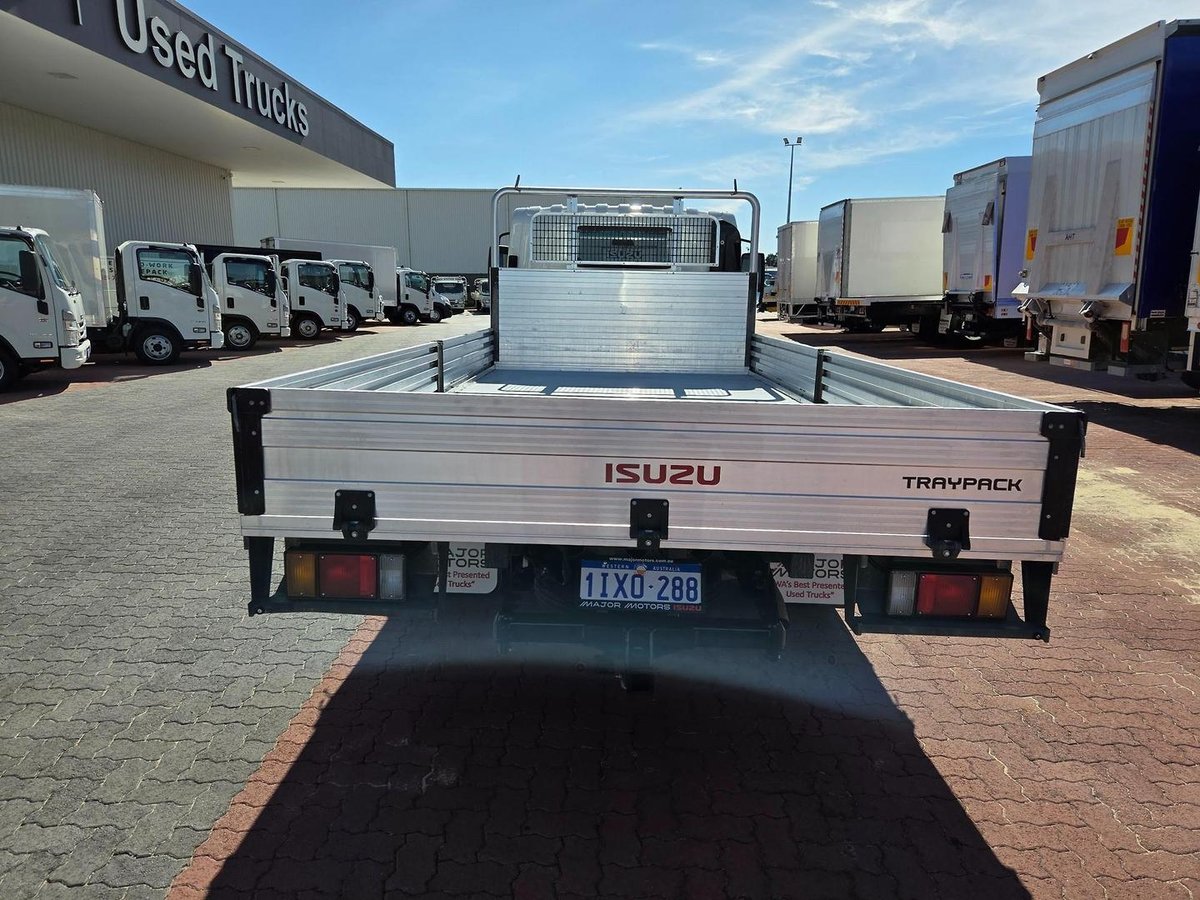 2015 Isuzu Npr200 Amt Car License Tray image 15