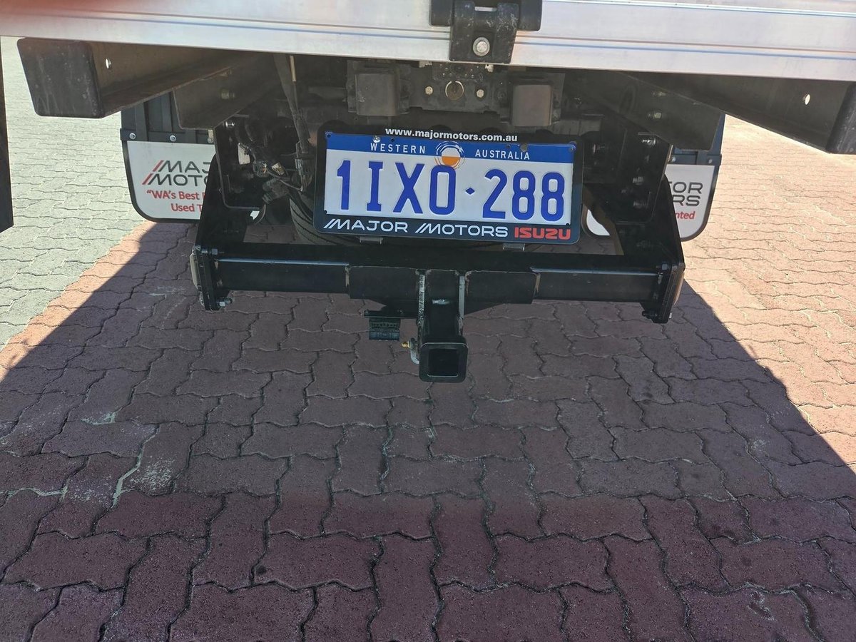 2015 Isuzu Npr200 Amt Car License Tray image 6