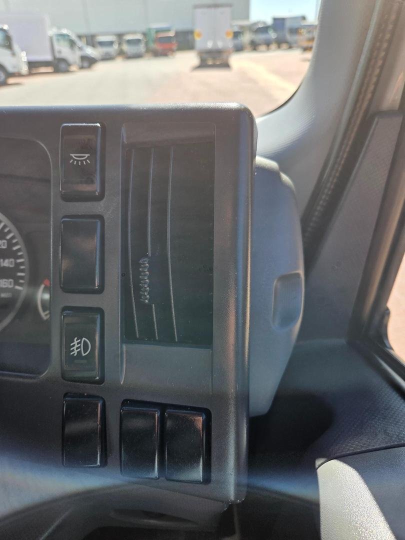 2015 Isuzu Npr200 Amt Car License Tray image 9