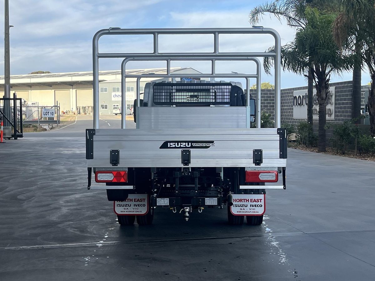 2026 Isuzu N Series image 4