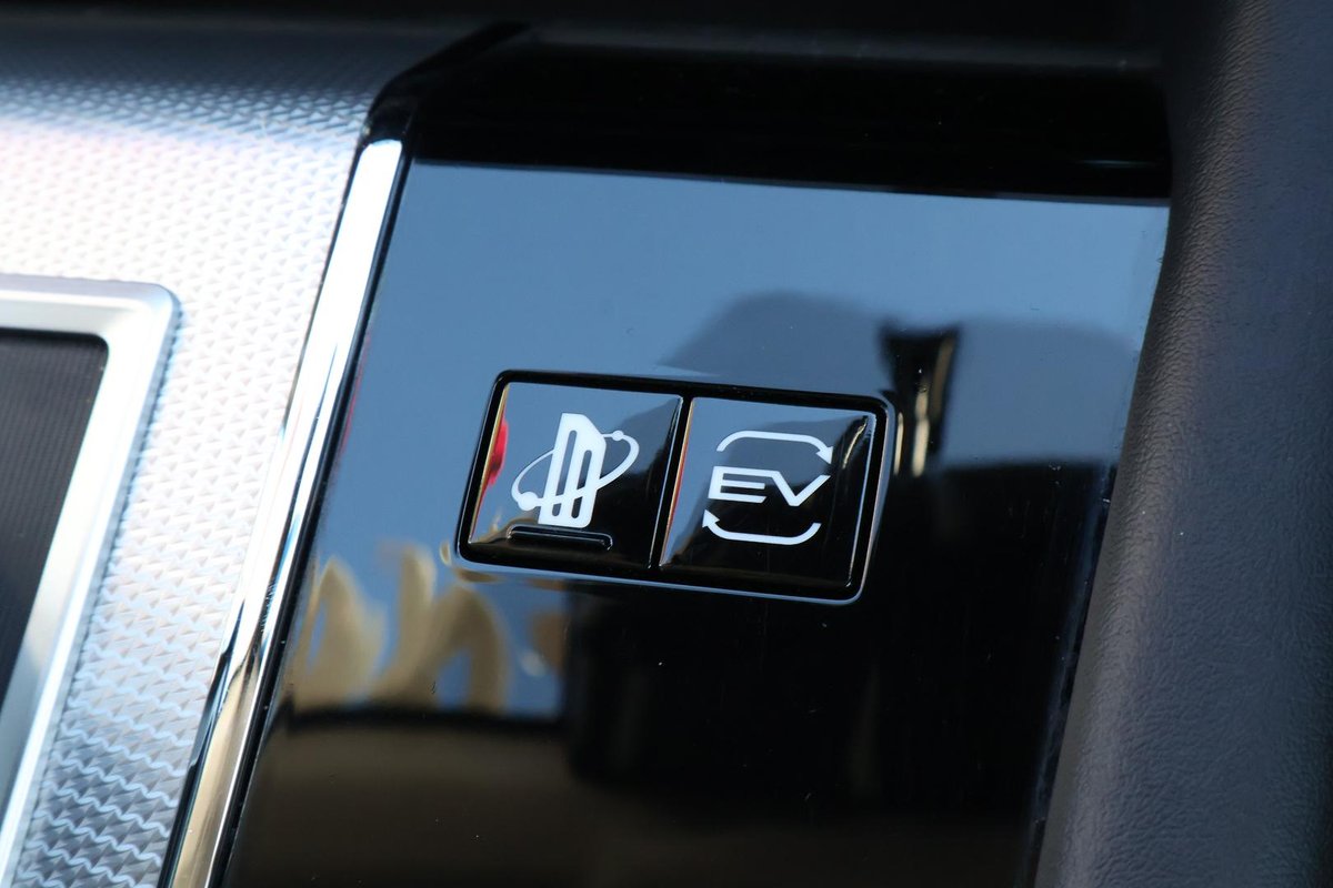 2021 Mitsubishi Outlander image 21