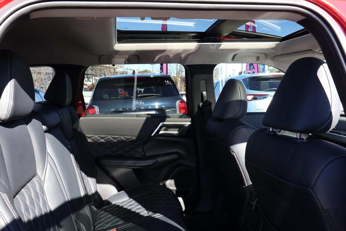 2021 Mitsubishi Outlander image 26