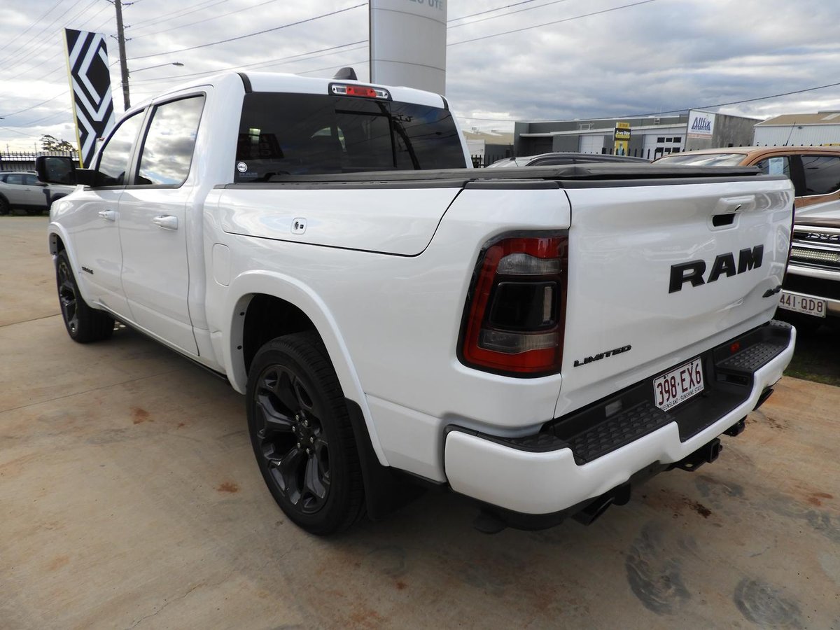 2022 RAM 1500 Limited RamBox DT MY22 4X4 Dual Range image 4