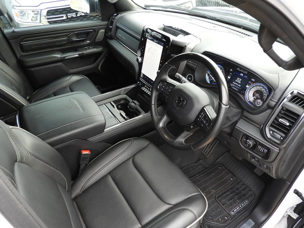 2022 RAM 1500 Limited RamBox DT MY22 4X4 Dual Range image 7