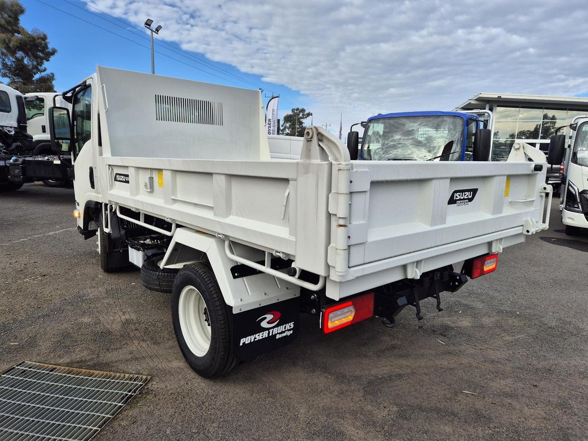 2026 Isuzu N Series NLR 45-150 DT D25 Tipper image 5