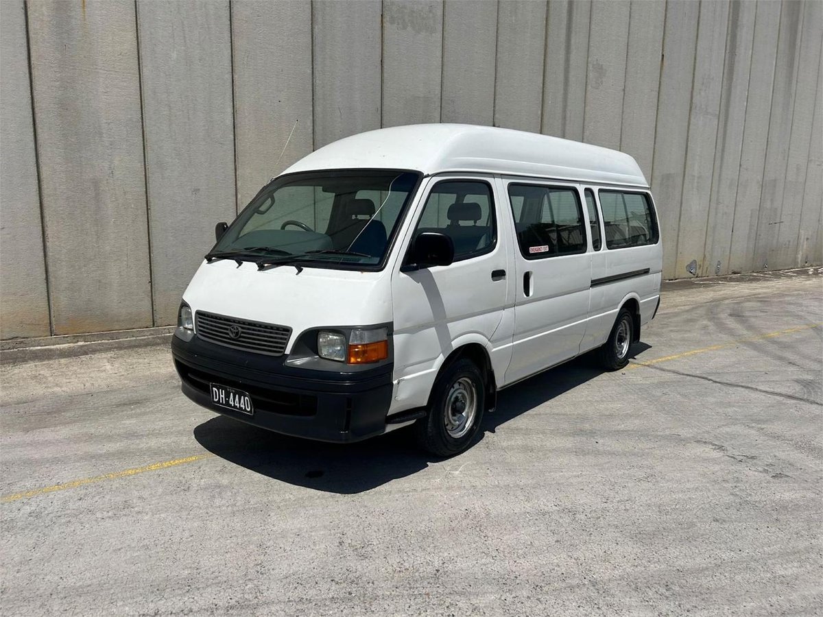 1999 Toyota Hiace Cargo Van
