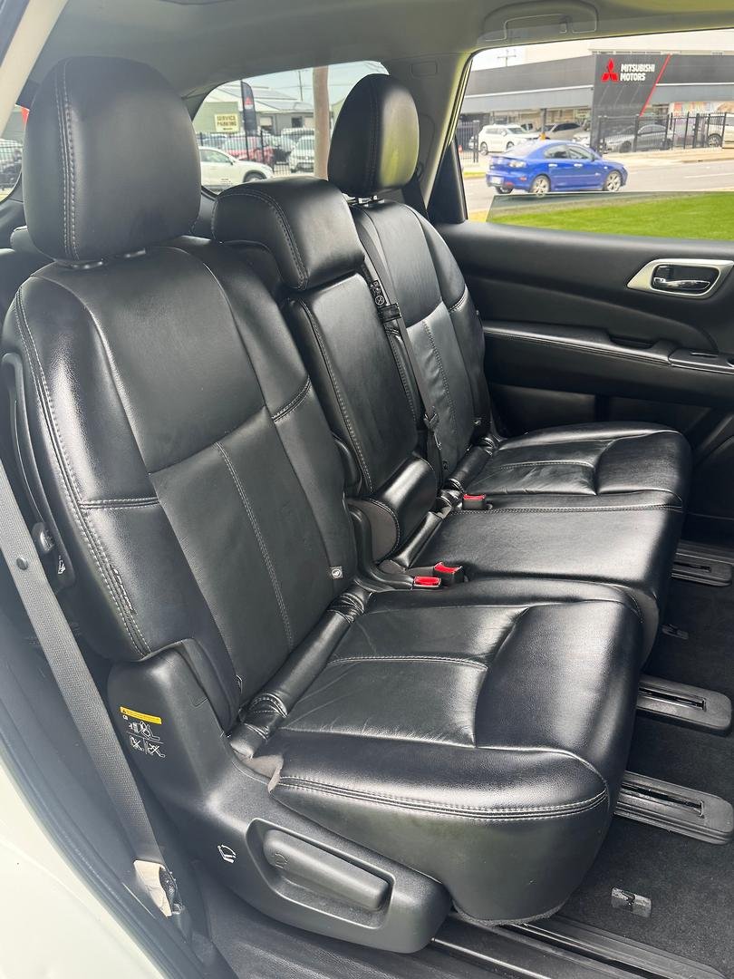 2018 Nissan Pathfinder ST-L R52 Series II MY17 image 11